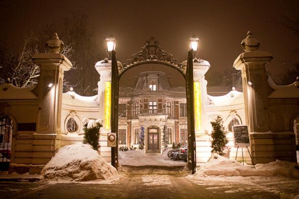 Art Dreams Apartament Chmielna 5 Varsovia Exterior foto
